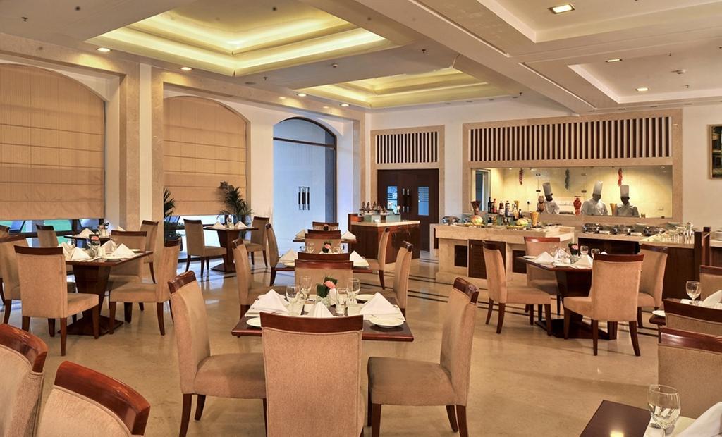 Hotel Haut Monde Gurgaon Exterior foto